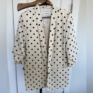 Stradivarius Cream and Black Polka-Dot Blazer with Ruched Sleeves